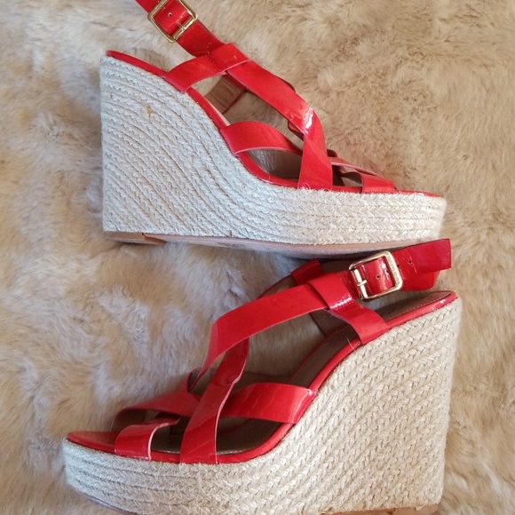 Vince Camuto strappy red wedges size 9 1/2 - Picture 3 of 8
